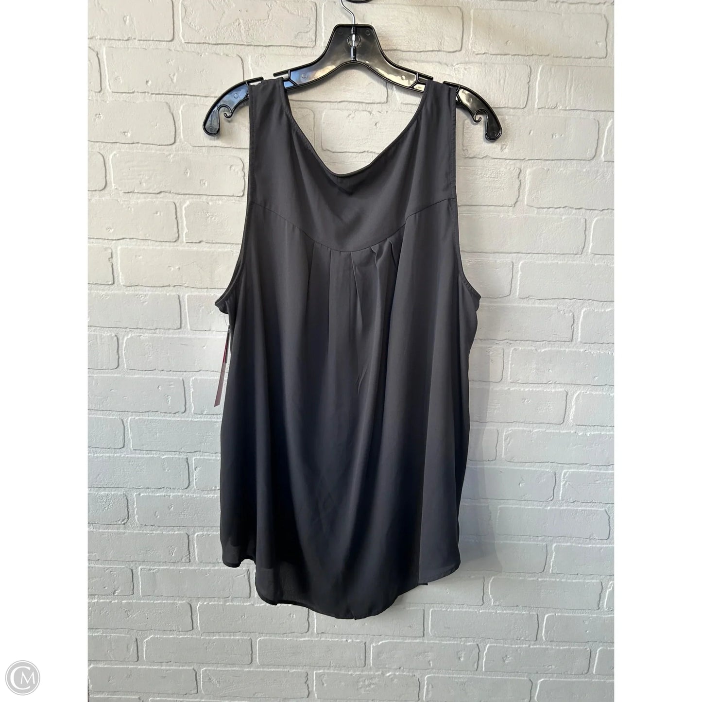 Top Sleeveless By Torrid In Grey, Size: 3x