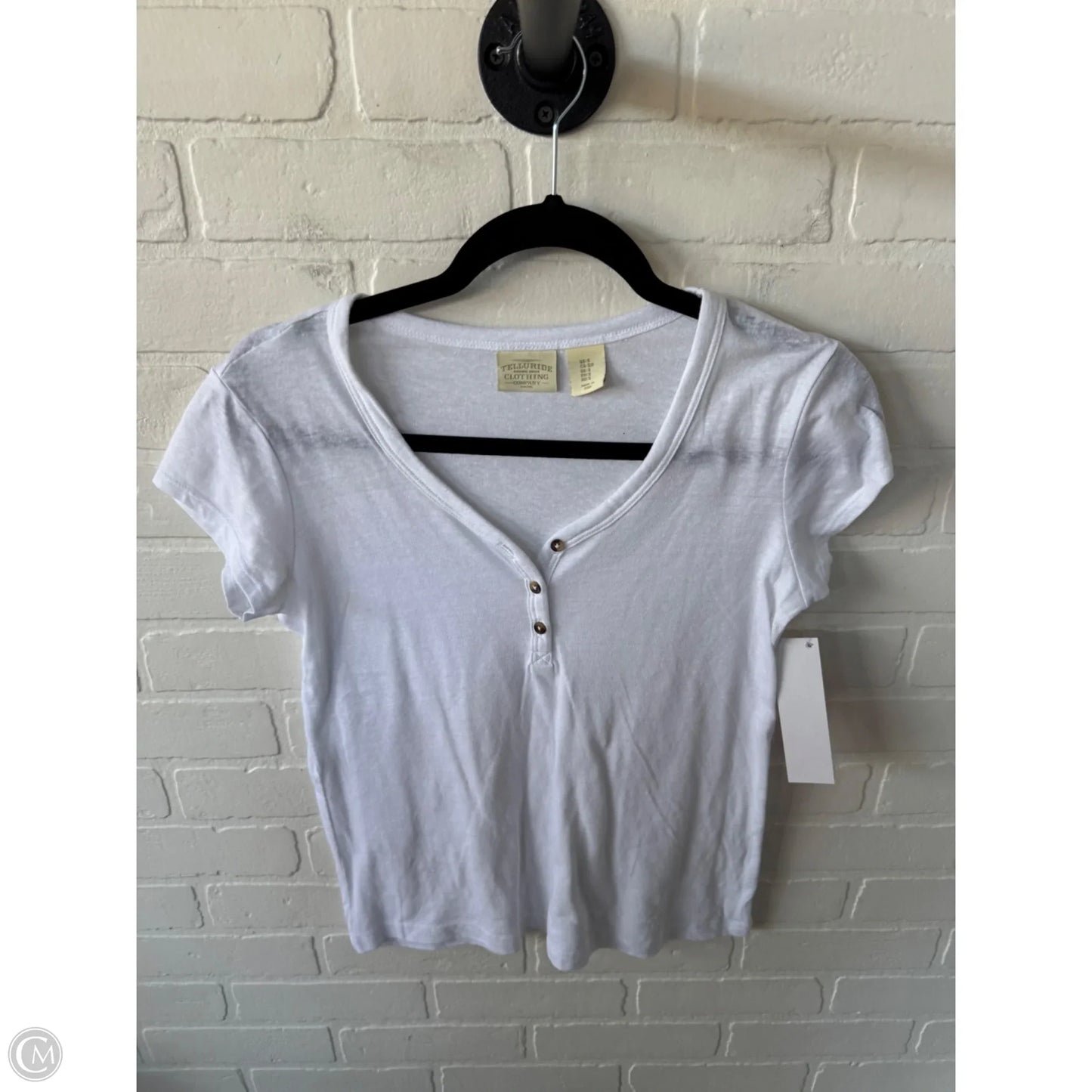 Top Short Sleeve Basic By Telluride In White, Size: S