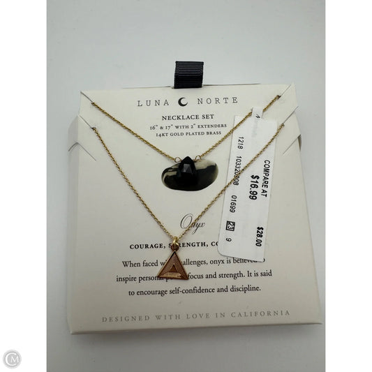 Necklace Layered By Cmc