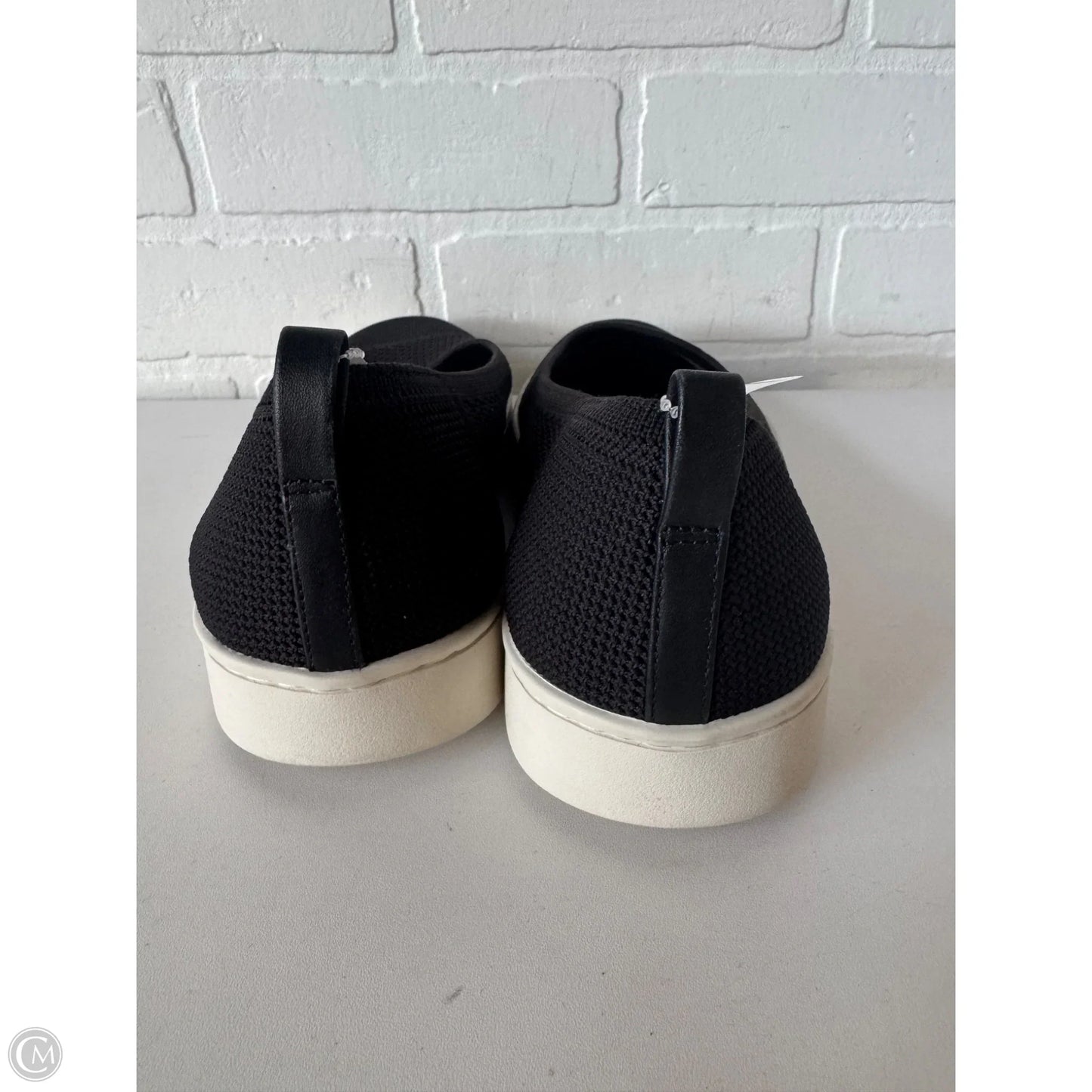 Shoes Flats By Vionic In Black, Size: 8.5