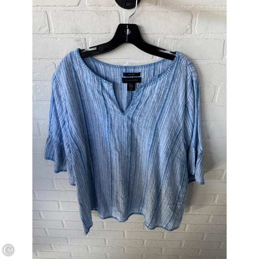 Top Short Sleeve By Tahari In Blue & White, Size: 2x