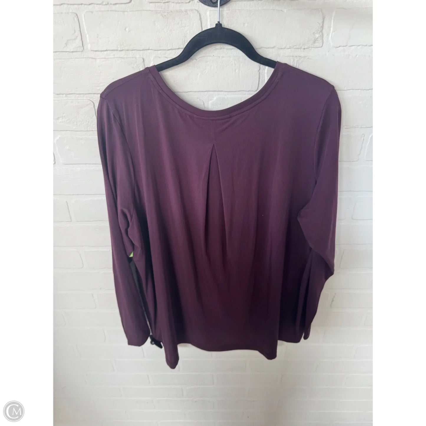 Athletic Top Long Sleeve Collar By Athleta In Purple, Size: Xl
