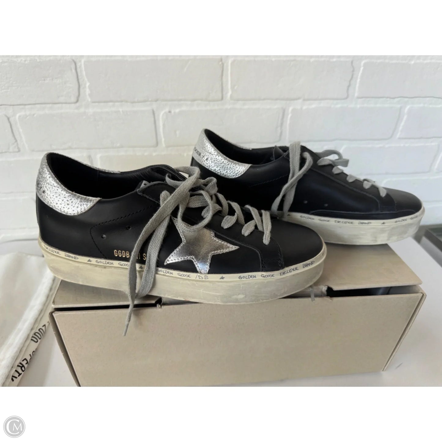 Shoes Luxury Designer By Golden Goose In Black & Silver, Size: 6.5