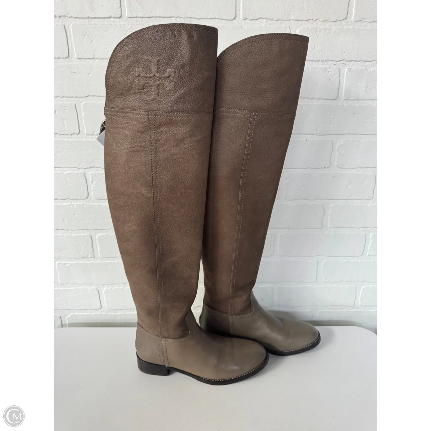 Boots Designer By Tory Burch In Brown, Size: 6