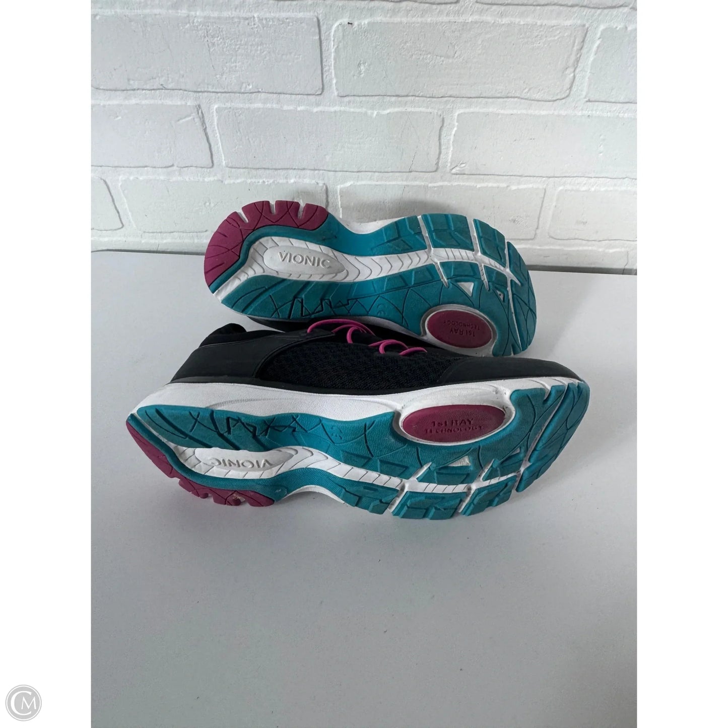 Shoes Athletic By Vionic In Black & Pink, Size: 7.5