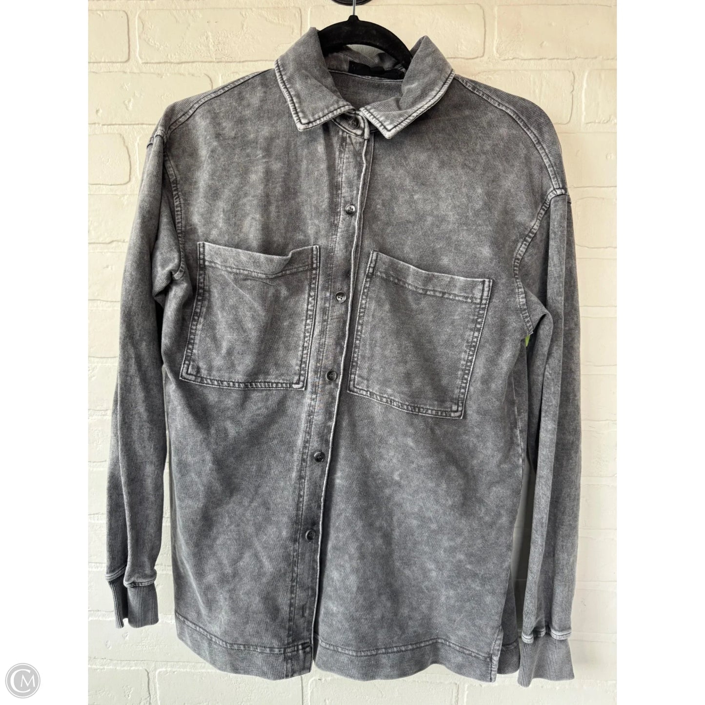 Top Long Sleeve By Jane And Delancey In Grey, Size: S