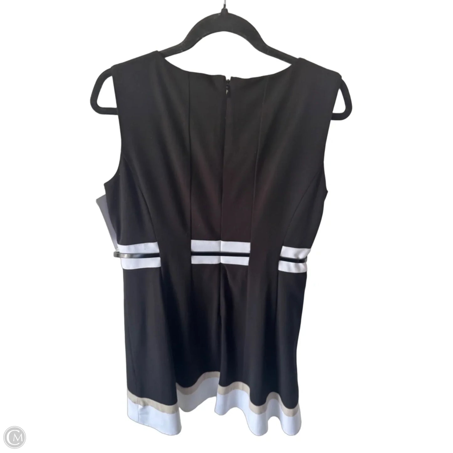 Dress Work By Calvin Klein In Black & White, Size: Lp