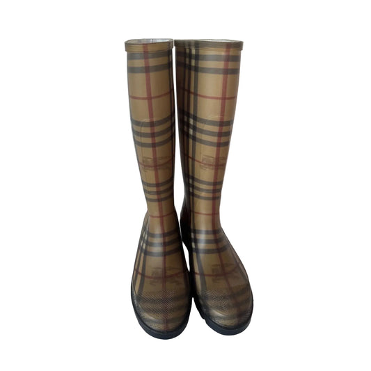 Boots Luxury Designer By Burberry In Black & Tan, Size: 7.5