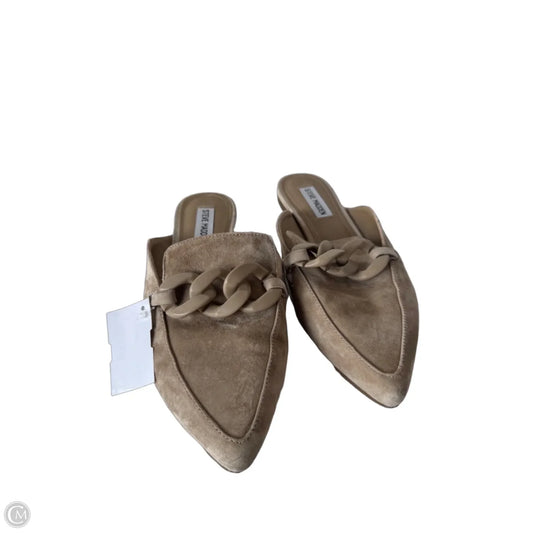 Shoes Flats By Steve Madden In Tan, Size: 9