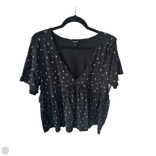 Top Short Sleeve By Torrid In Black & Cream, Size: 2x