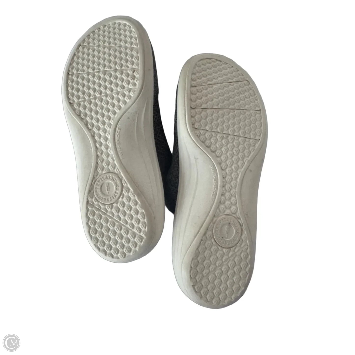 Shoes Flats By Revitalign In Grey, Size: 8