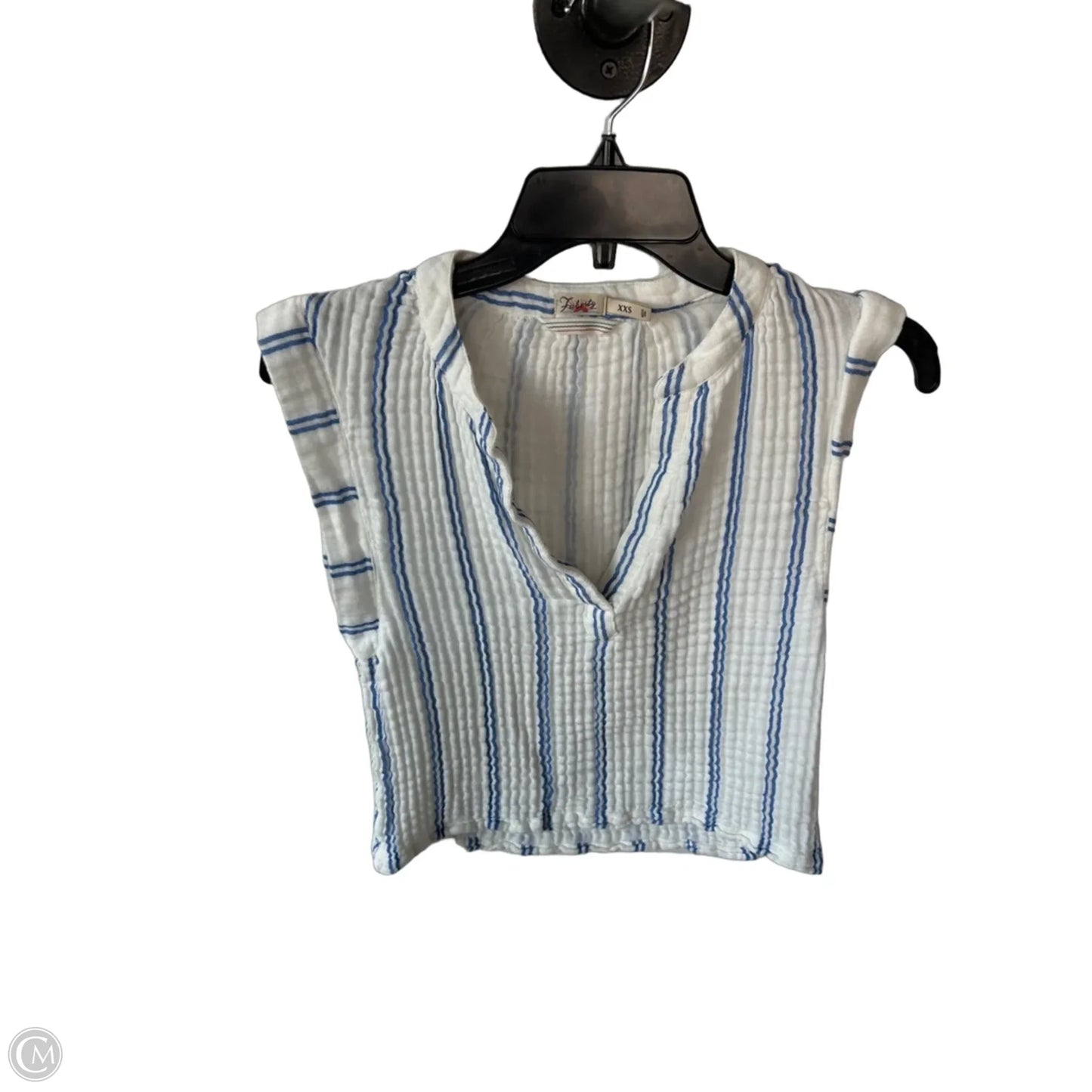 Top Sleeveless By Faherty In Blue & White, Size: Xxs