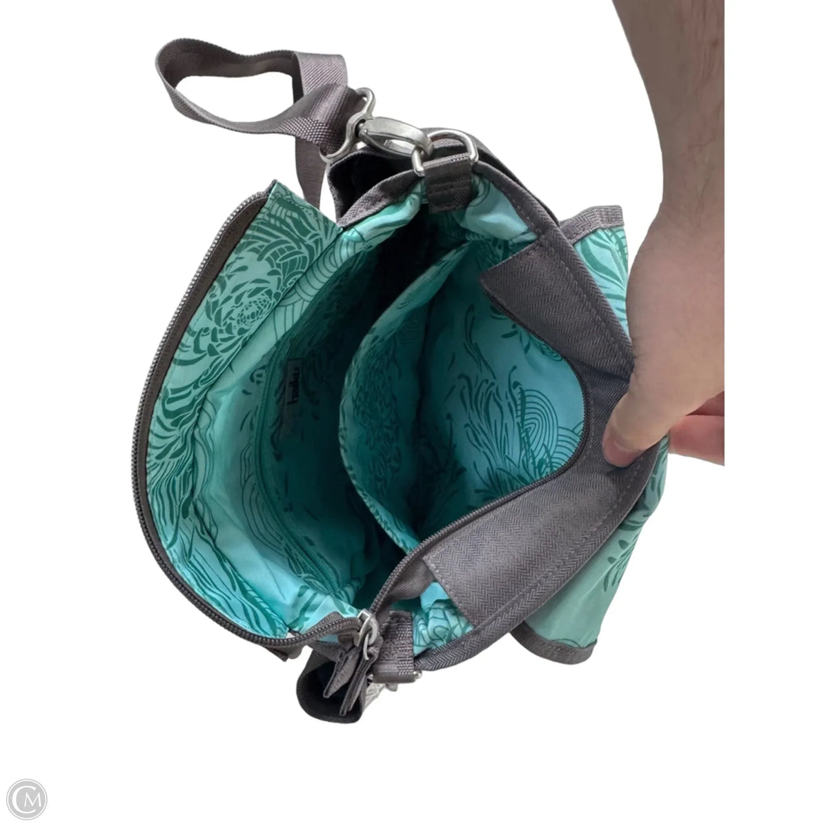 Crossbody By Clothes Mentor, Size: Medium
