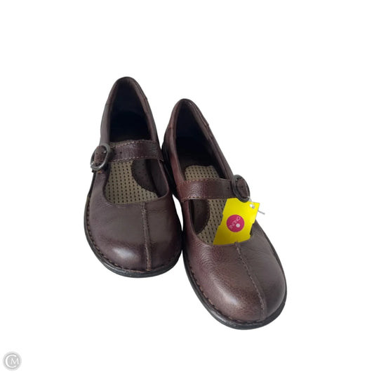 Shoes Flats By Born In Brown, Size: 8