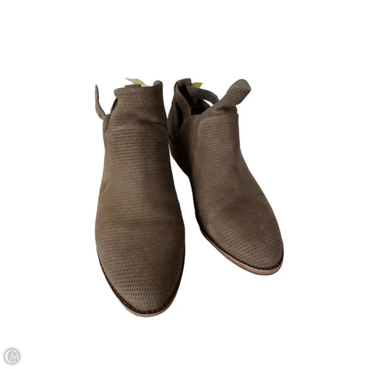 Boots Ankle Flats By Gianni Bini In Brown, Size: 7.5