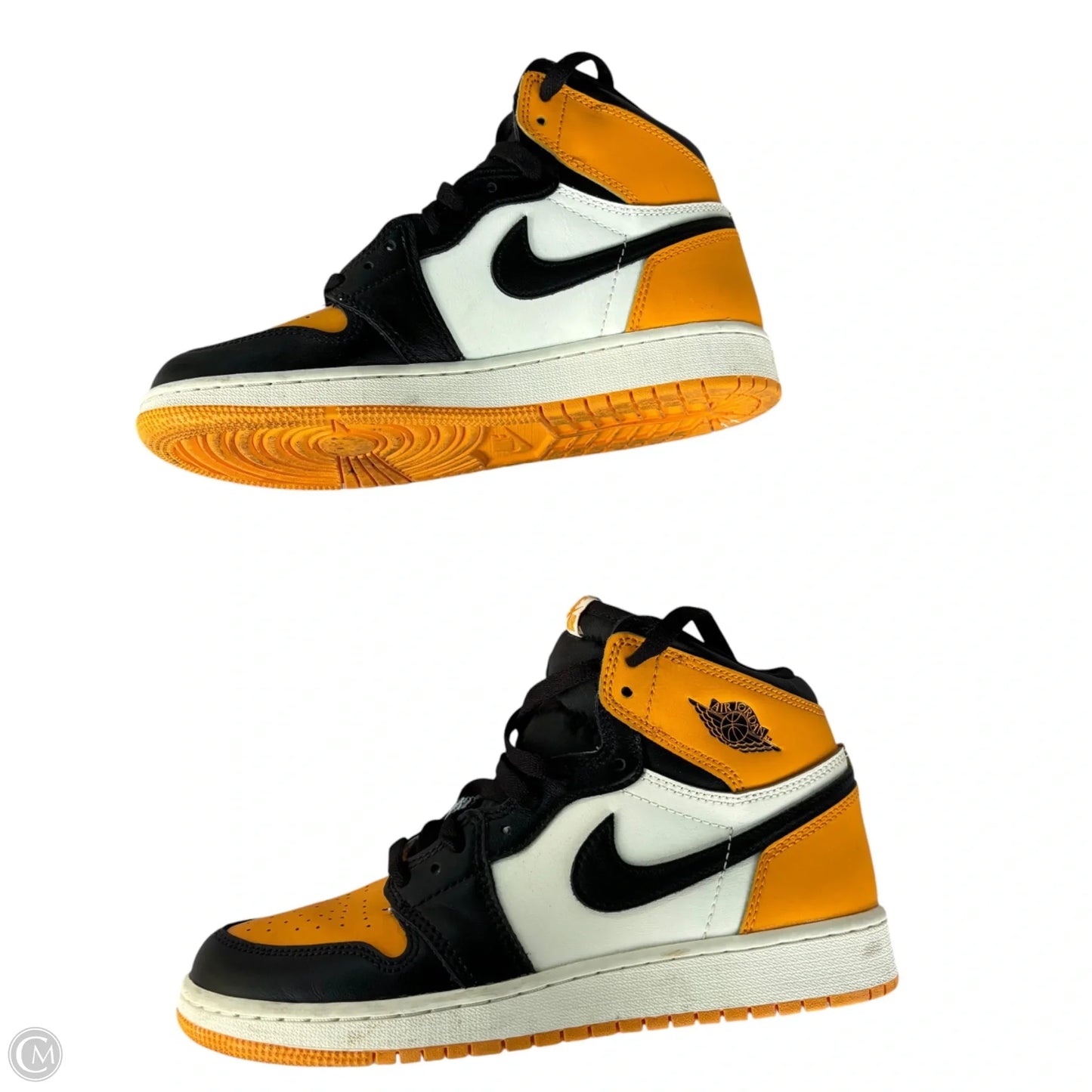 Shoes Luxury Designer By Jordan In Black & Yellow, Size: 8.5