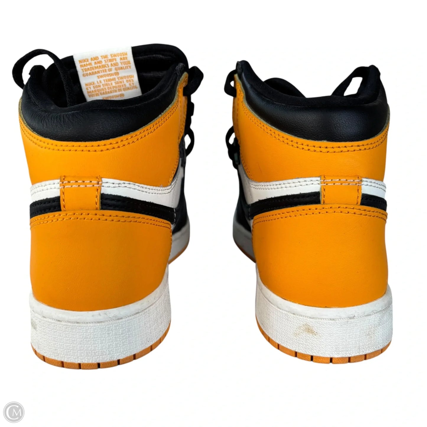 Shoes Luxury Designer By Jordan In Black & Yellow, Size: 8.5