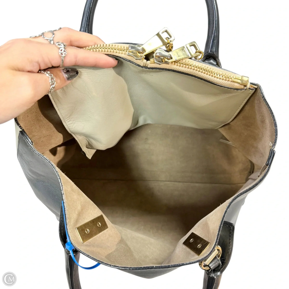 Handbag Luxury Designer By Chloe, Size: Medium