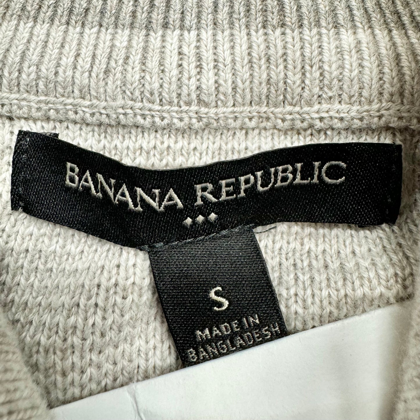 Top Long Sleeve By Banana Republic In Tan, Size: M