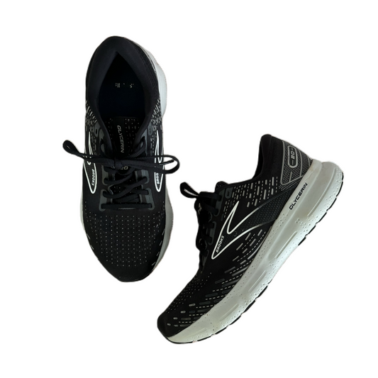 Shoes Athletic By Brooks In Black, Size: 9.5