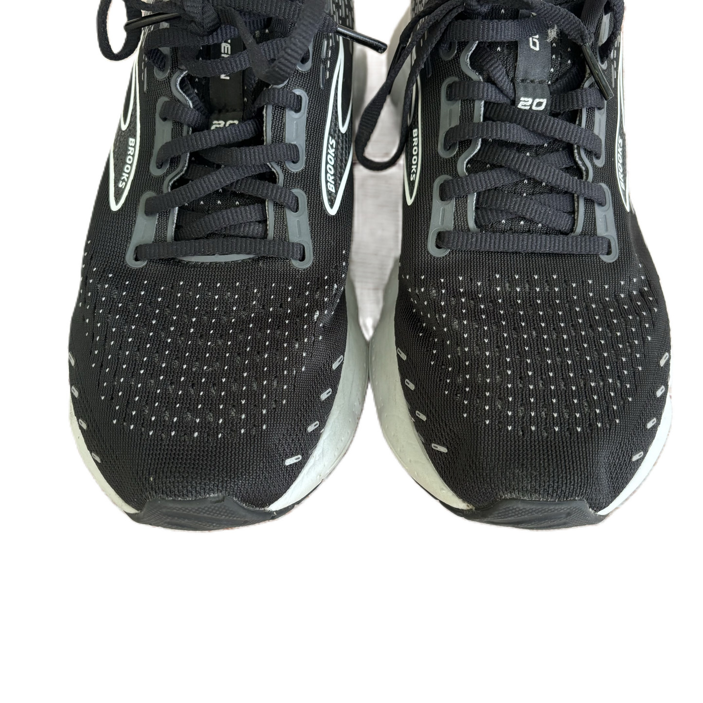 Shoes Athletic By Brooks In Black, Size: 9.5