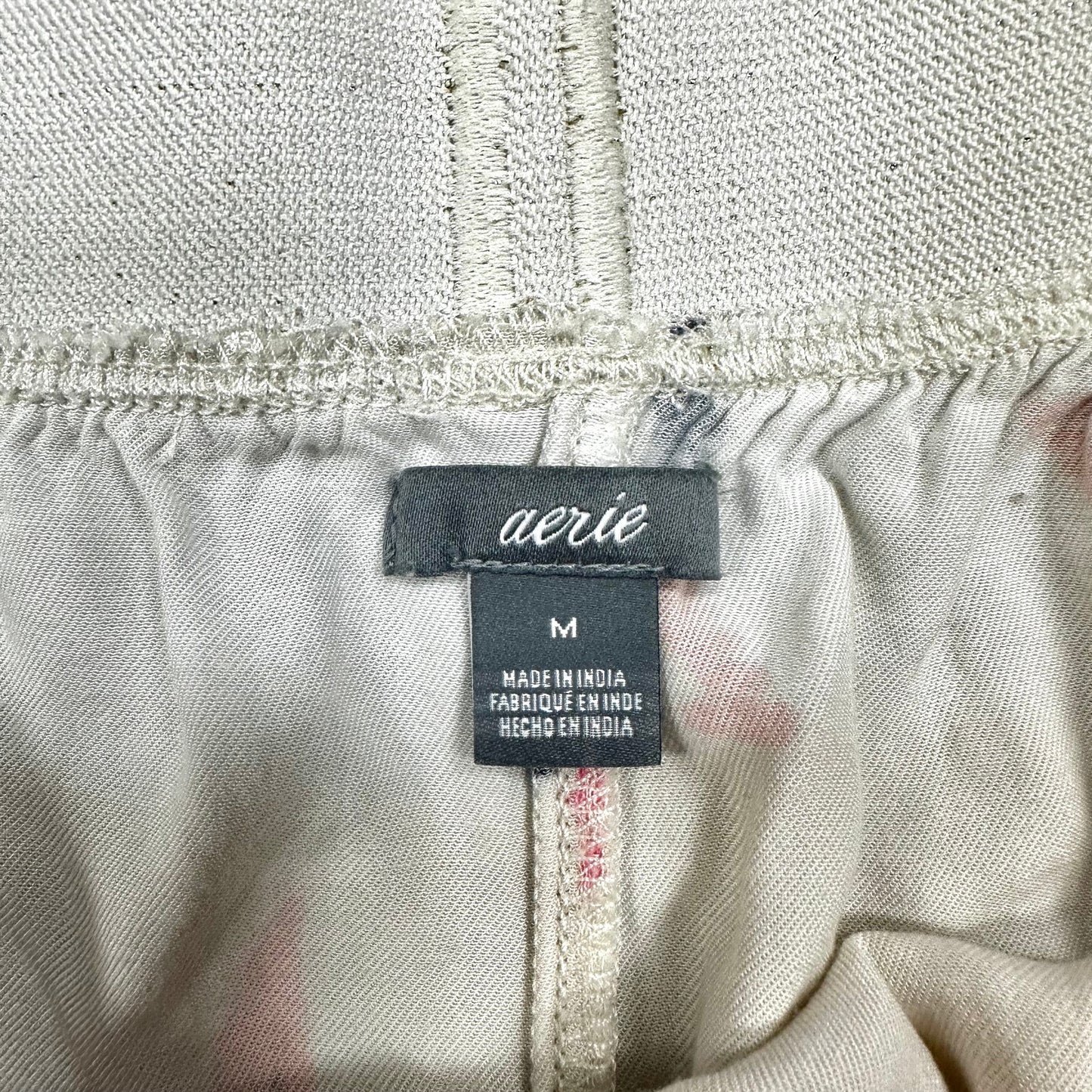 Tan & White Shorts Set Aerie, Size M