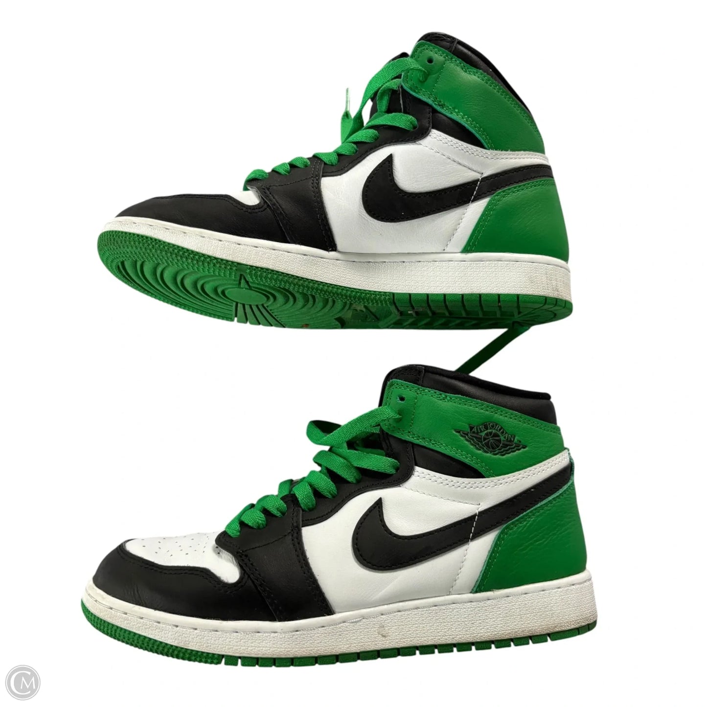 Shoes Luxury Designer By Jordan In Green & White, Size: 9