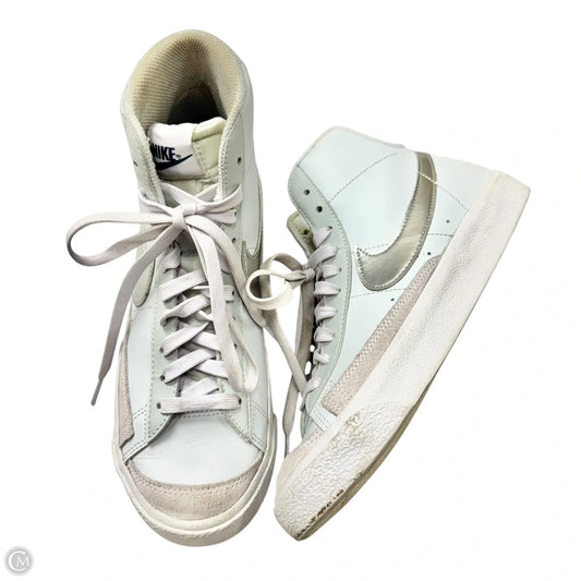 Shoes Sneakers By Nike In Blue & Silver, Size: 8.5