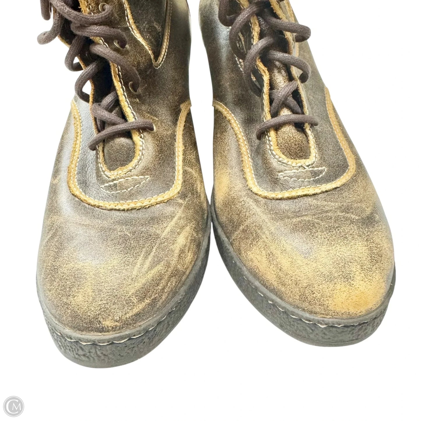 Boots Hiking By Timberland In Brown, Size: 10