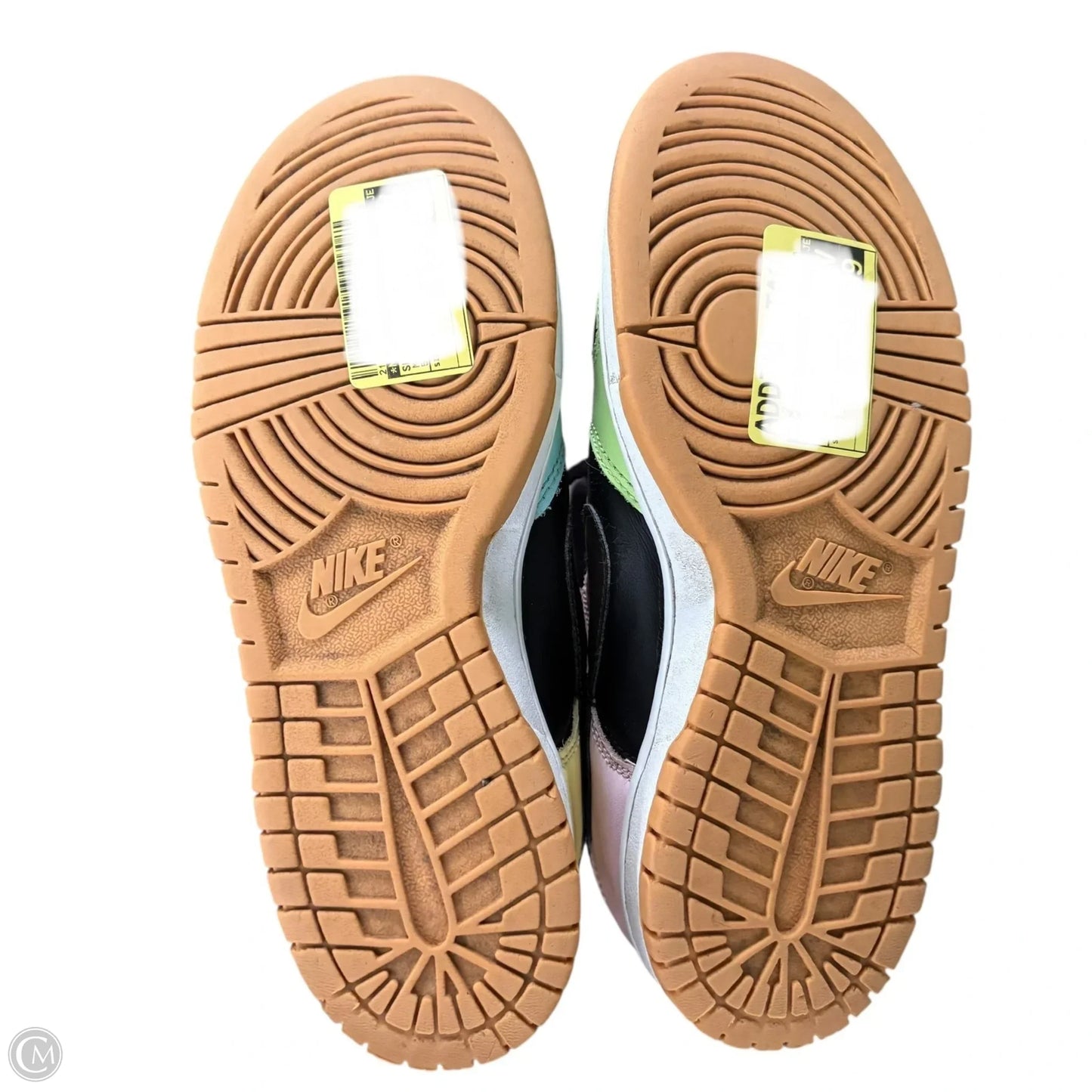 Shoes Sneakers By Nike In Multi-colored, Size: 7.5