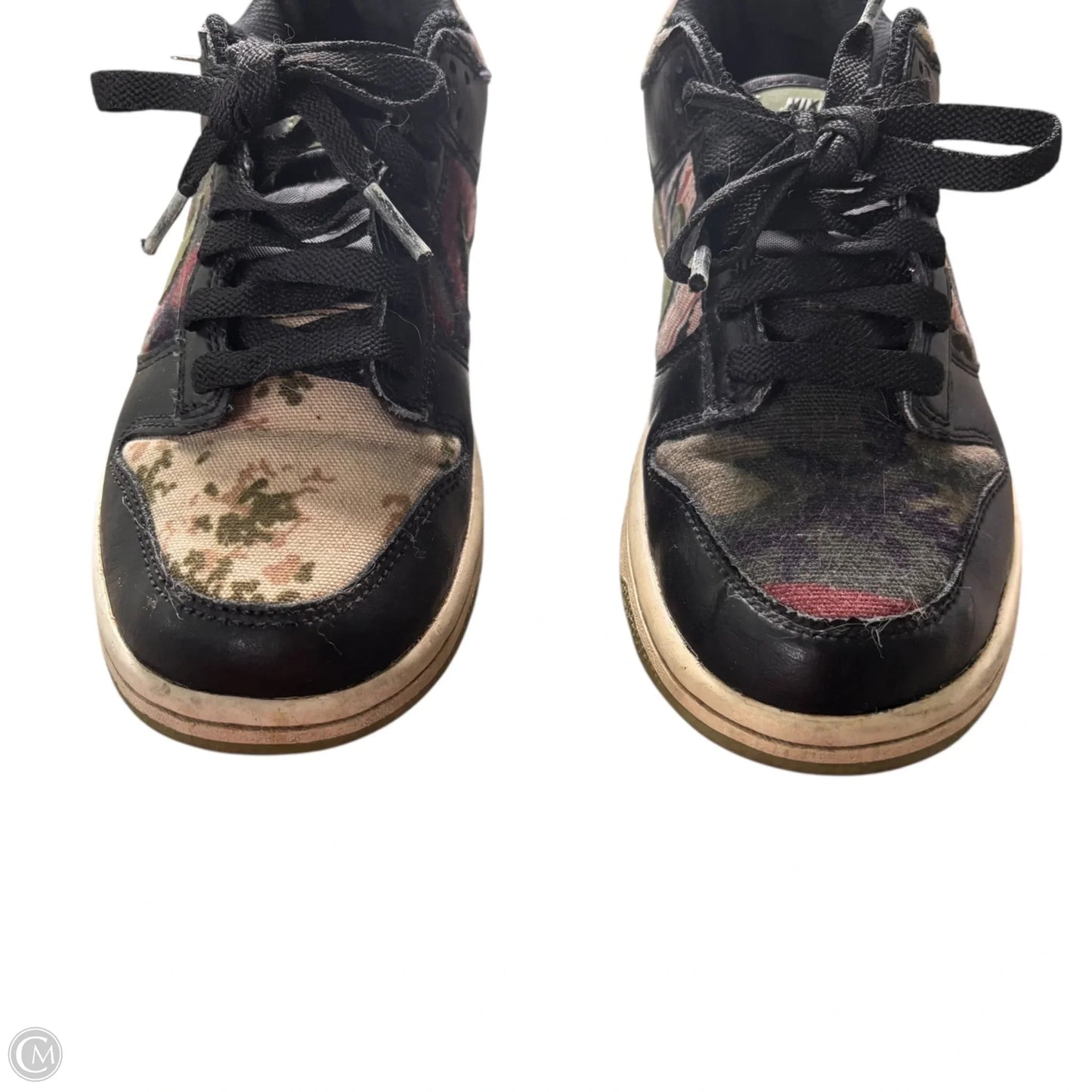 Shoes Sneakers By Nike In Camouflage Print, Size: 6.5