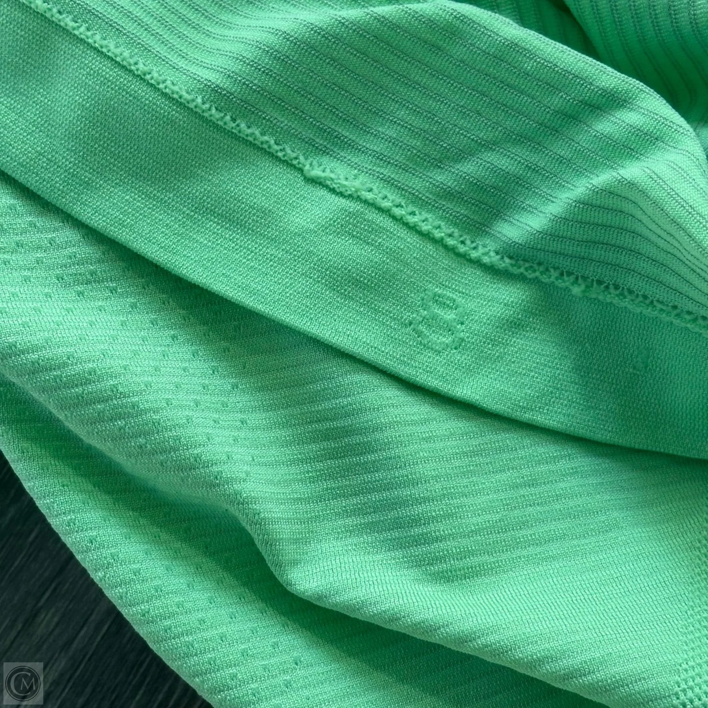 Athletic Top Long Sleeve Crewneck By Lululemon In Green, Size: M