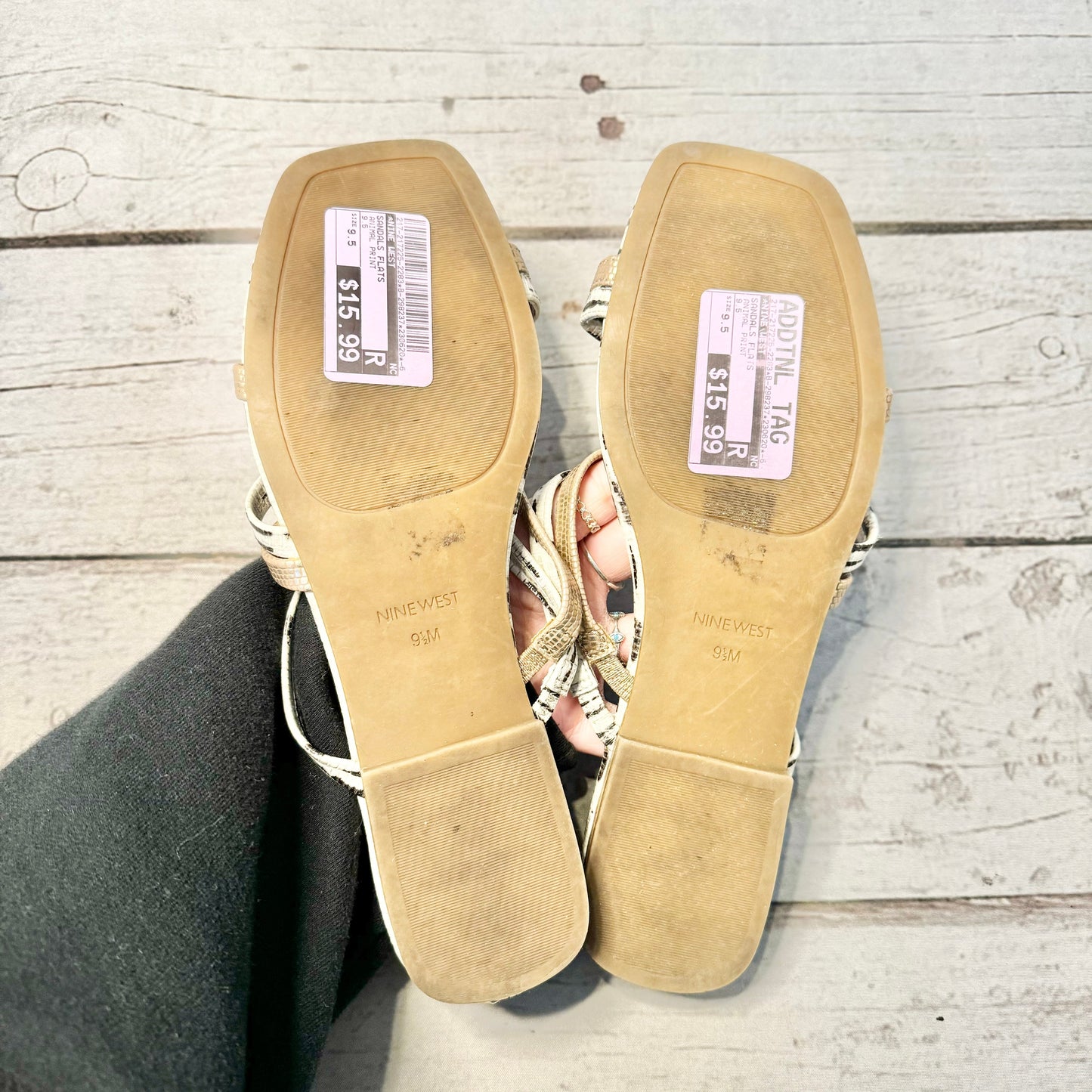 Sandals Flats By Nine West  Size: 9.5