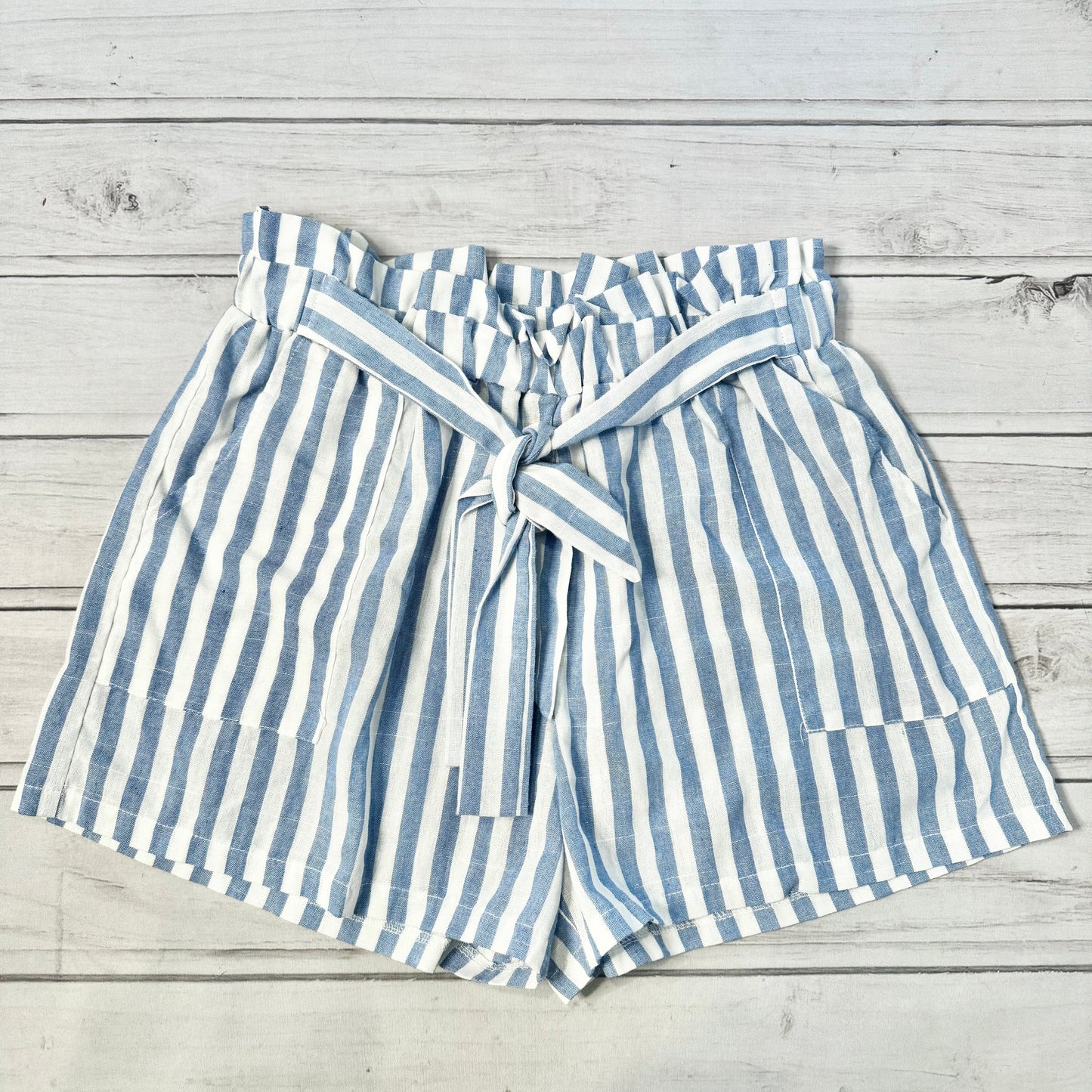 Shorts By Shein  Size: L