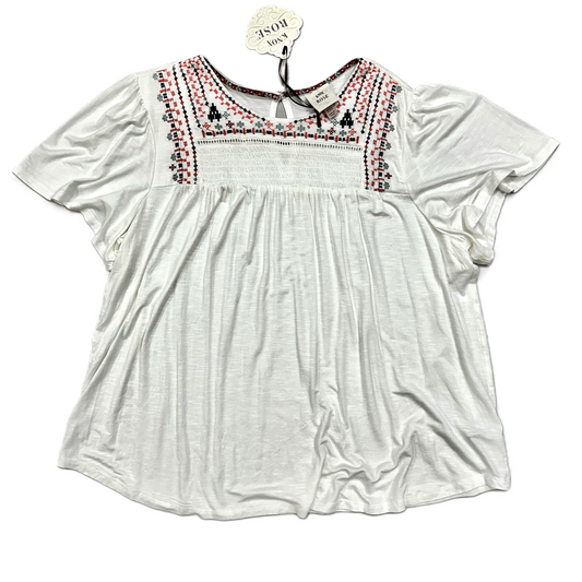 Top Short Sleeve By Knox Rose  Size: 1x