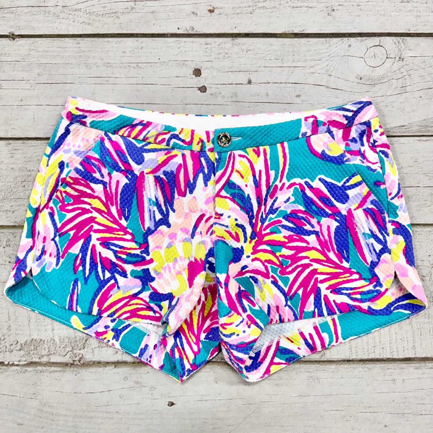 Shorts Designer By Lilly Pulitzer  Size: 2