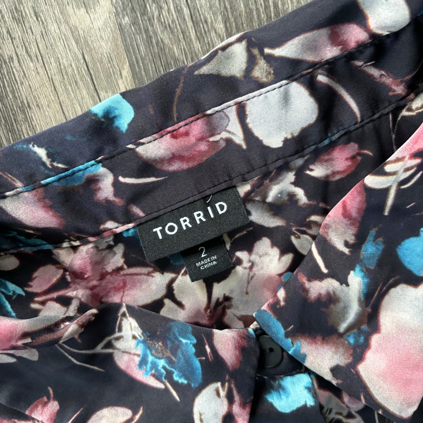 Blouse Long Sleeve By Torrid In Floral Print, Size: 2x