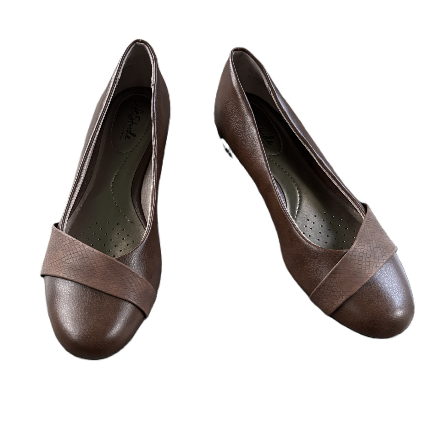 Shoes Flats By Life Stride In Brown, Size: 9.5