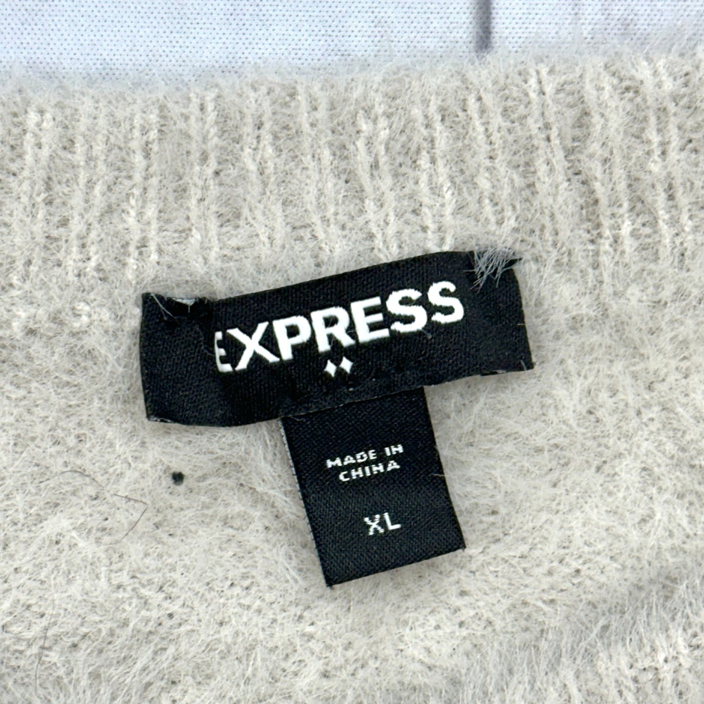 Sweater By Express In Grey, Size: Xl