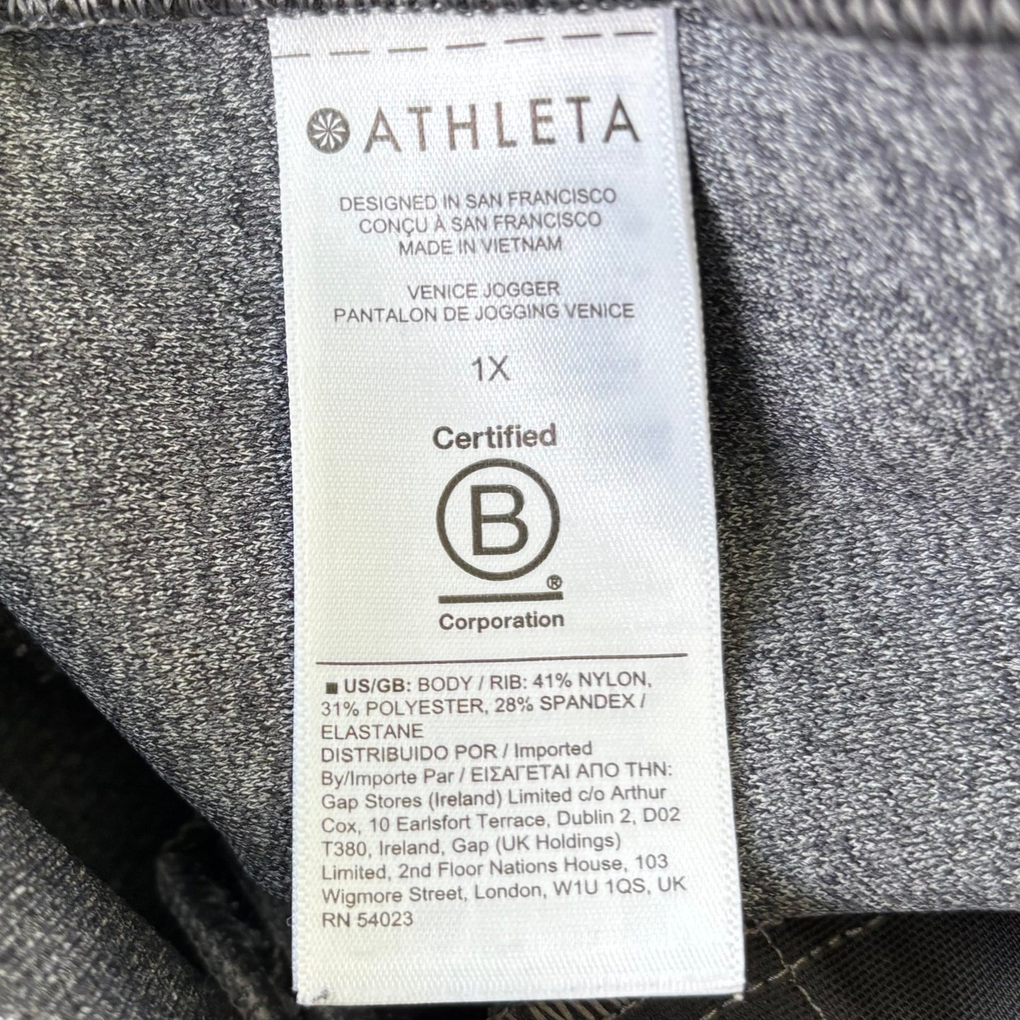 Athletic Pants By Athleta In Grey, Size: 1x