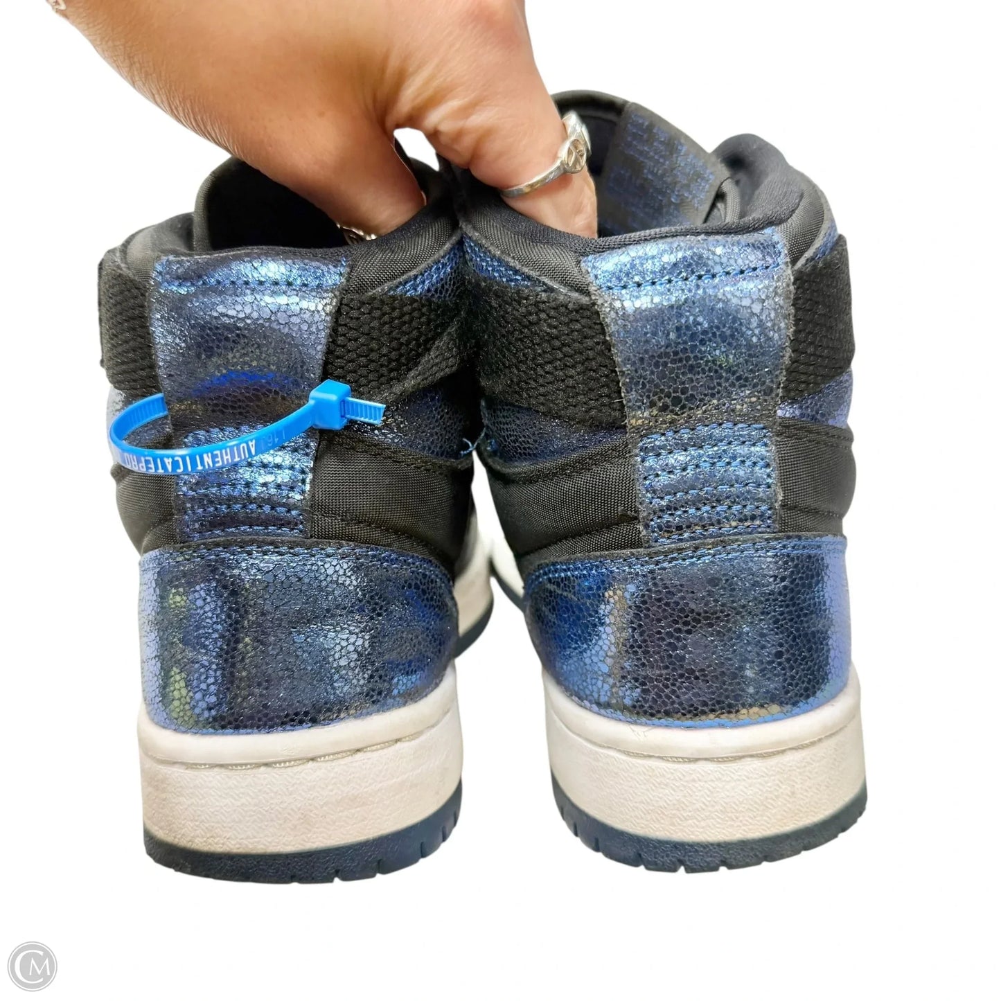 Shoes Luxury Designer By Jordan In Black & Blue, Size: 7