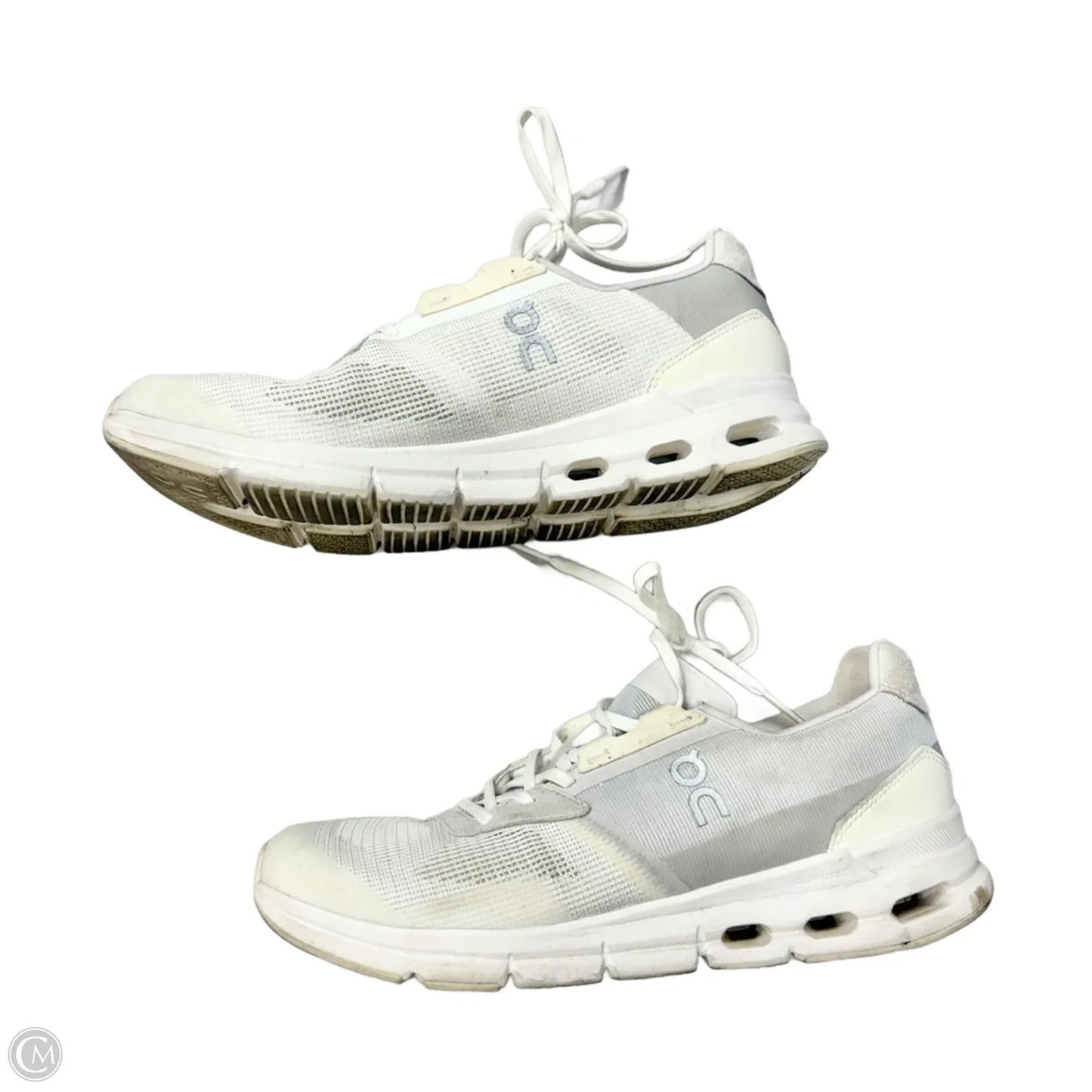 Shoes Athletic By On Cloud In Grey & White, Size: 9