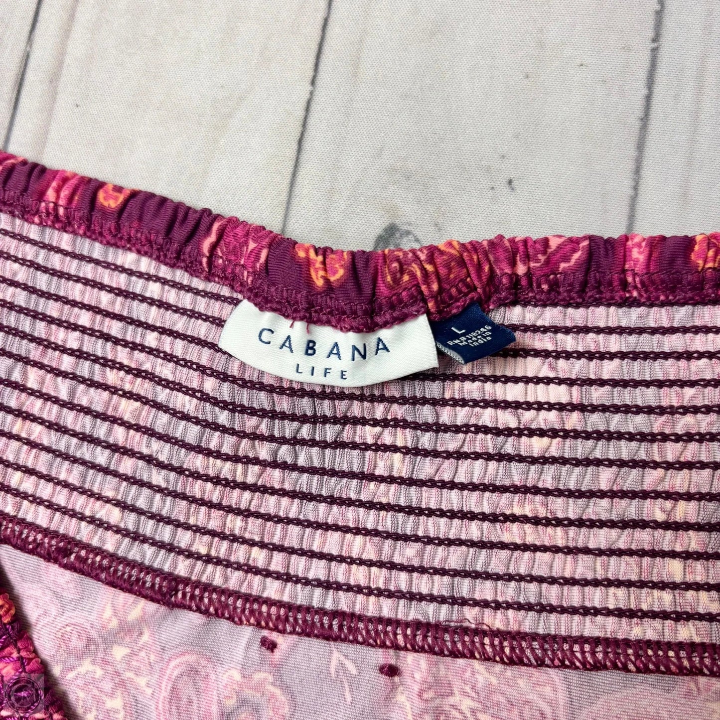 Dress Casual Short By Cabana Life In Paisley Print, Size: L