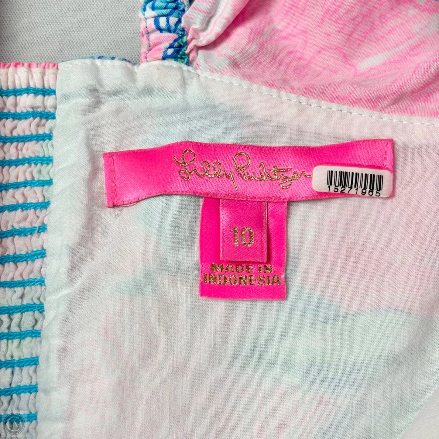 Top Short Sleeve Designer By Lilly Pulitzer In Floral Print, Size: M