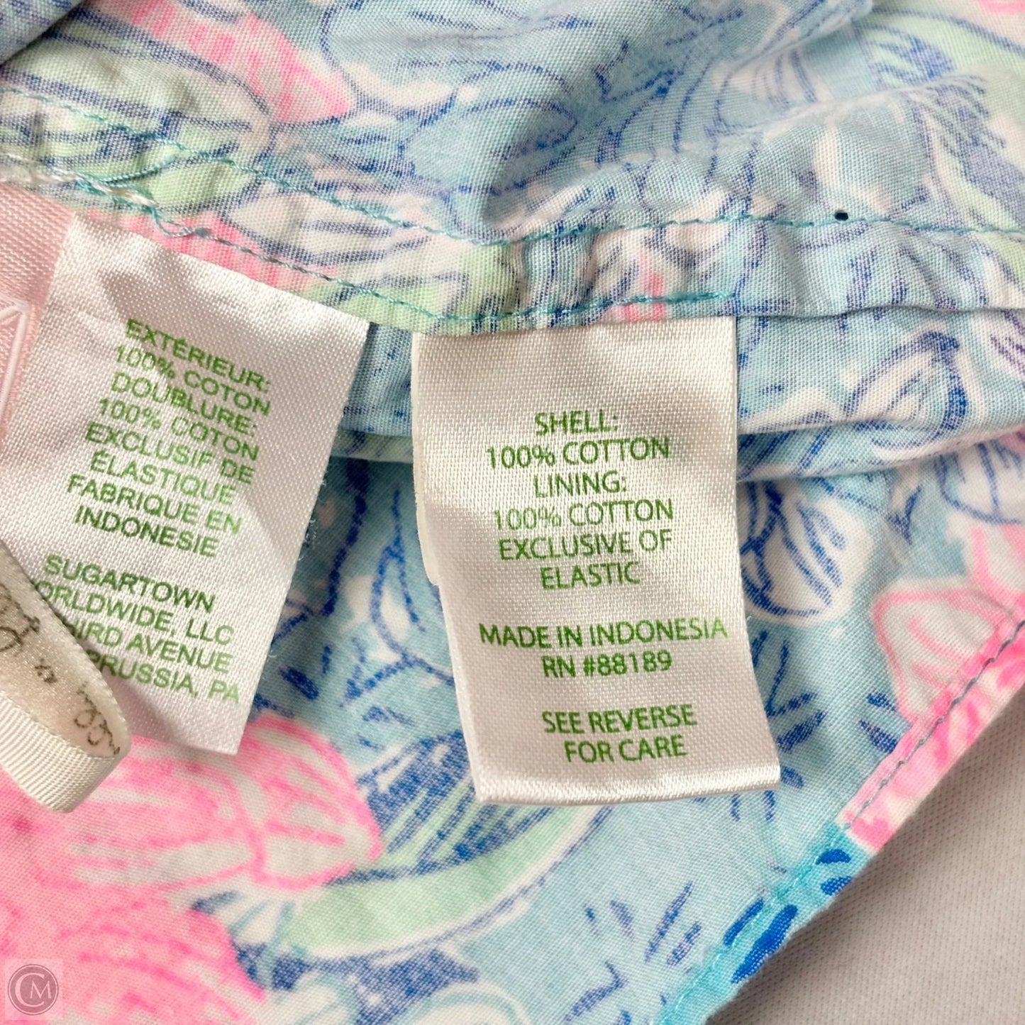 Top Short Sleeve Designer By Lilly Pulitzer In Floral Print, Size: M