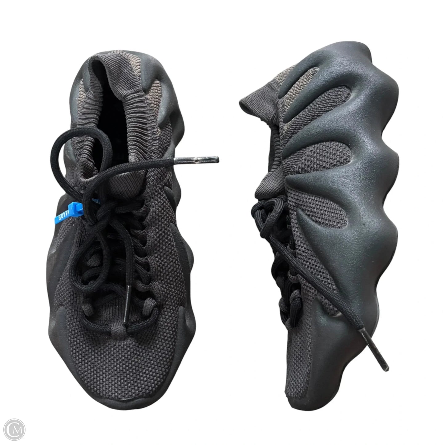 Shoes Luxury Designer By Yeezy In Black, Size: 7
