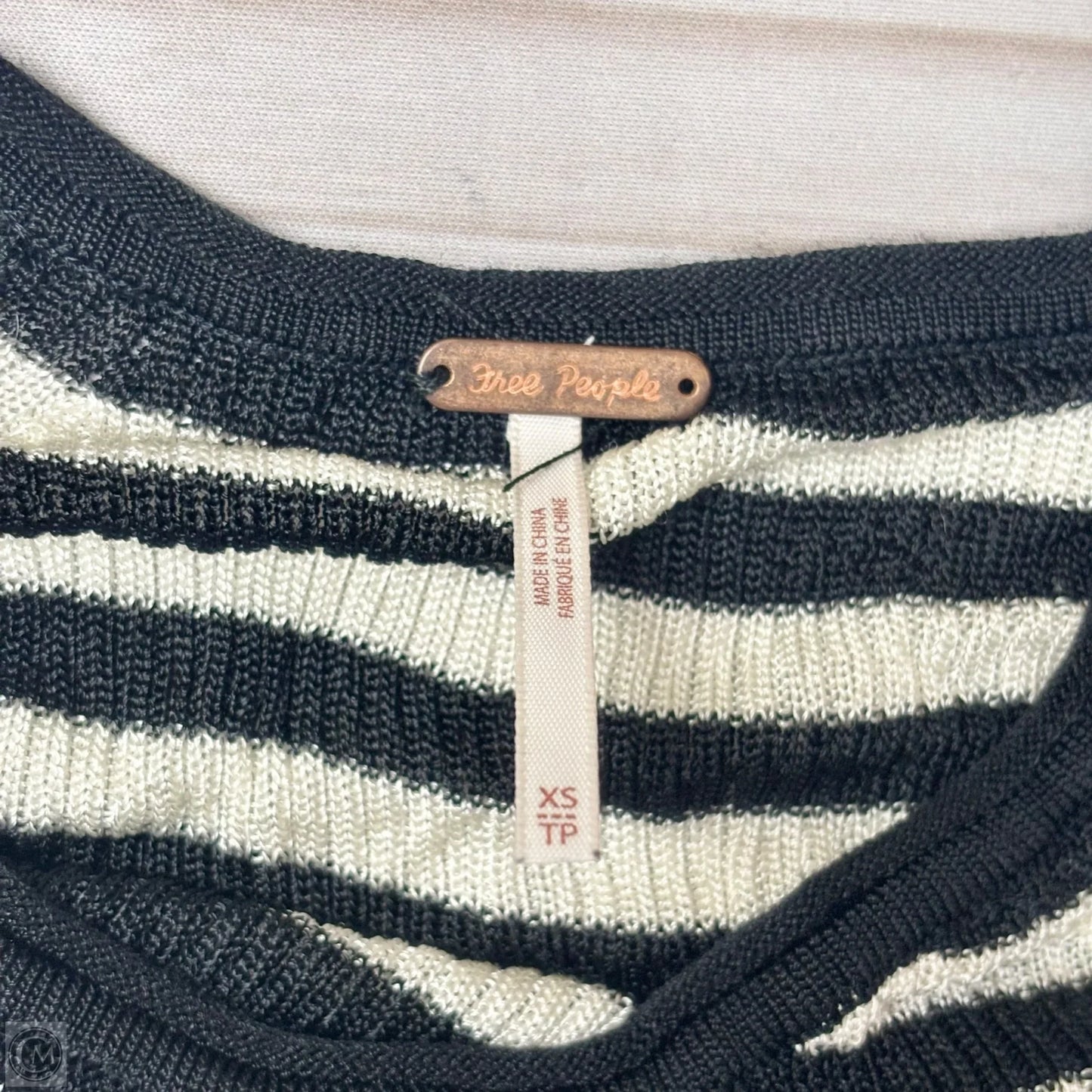 Top Short Sleeve By Free People In Striped Pattern, Size: Xs