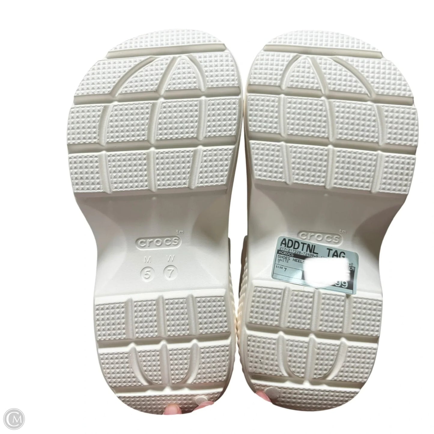 Shoes Heels Platform By Crocs In White, Size: 7