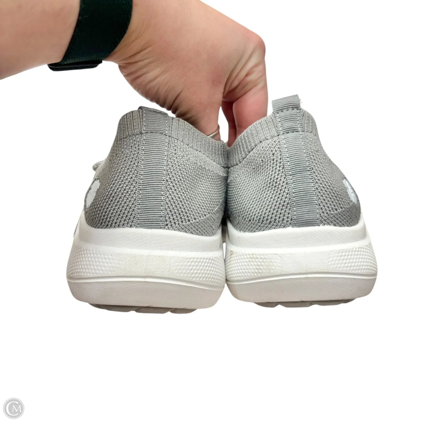 Shoes Sneakers By Tommy Bahama In Grey, Size: 9
