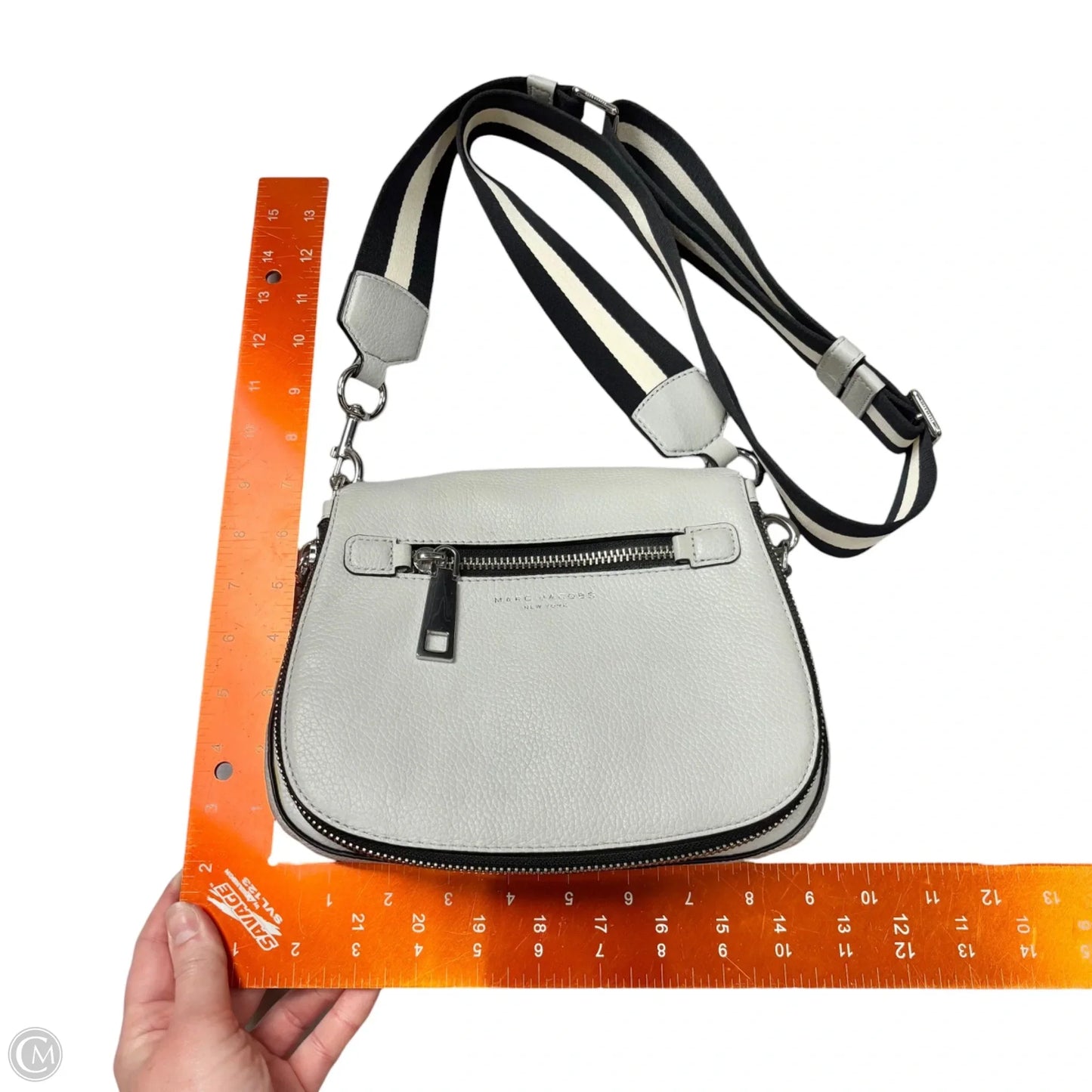Crossbody Luxury Designer By Marc Jacobs, Size: Medium